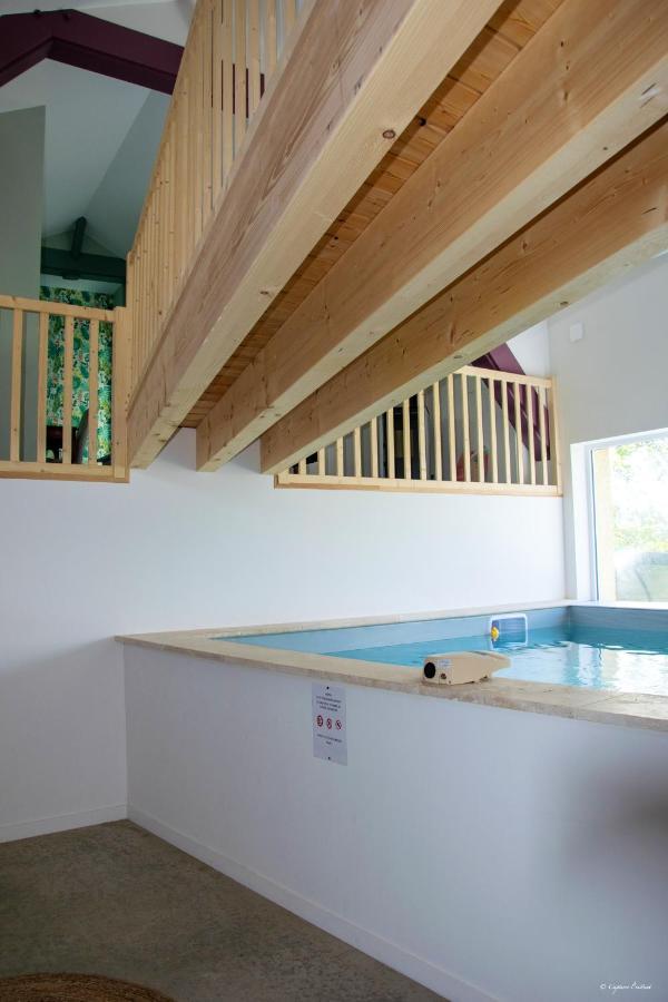 Villa de 5 chambres avec piscine interieure jardin clos et wifi a Panissieres Extérieur photo